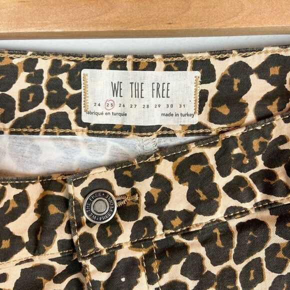 Free People Leopard Print Skinny Jeans - Picture 8 of 8